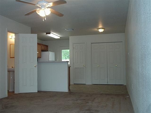 2nd image of 313 Creek St APT A