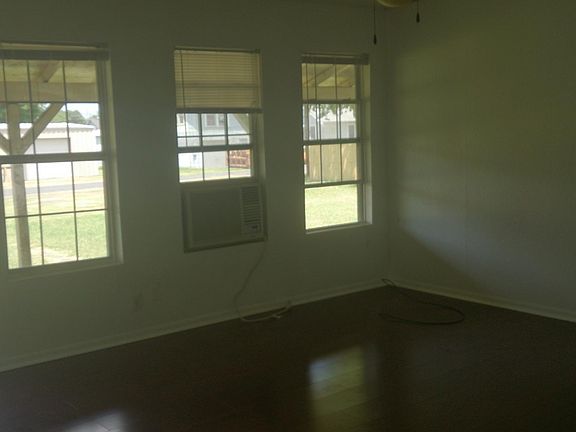 2nd image of 1419 Avenue B