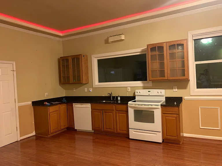 211 Aquahart Rd — Photo 3