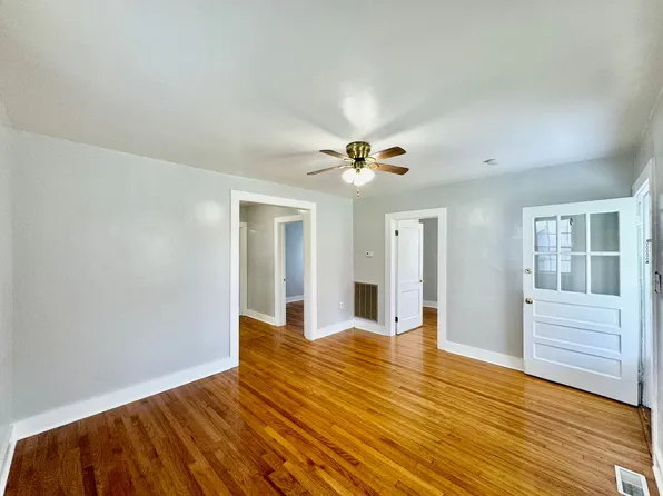 409 Westover Ave, South Hill, VA 23970