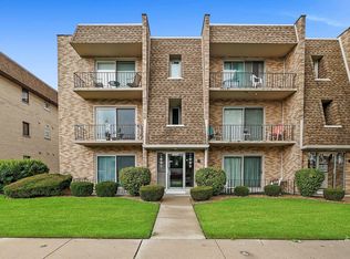 10328 S Keating Ave APT 3A, Oak Lawn, IL 60453