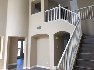 1520 Sapphire Dr, Carlsbad, CA 92011
