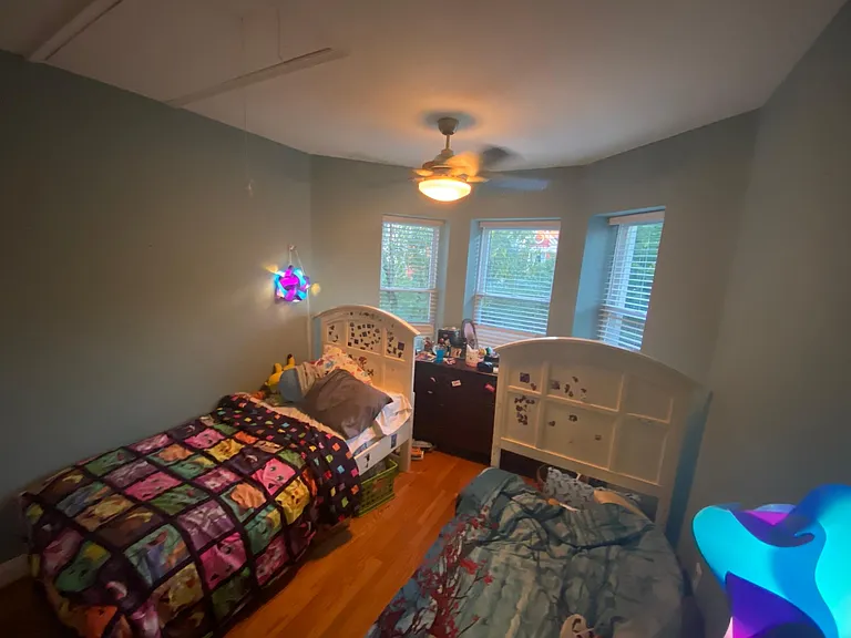 510 E St NE #A — Photo 31