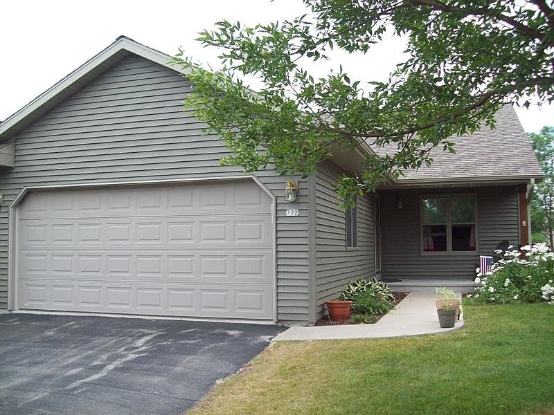 1st image of 722 June Grass Ct