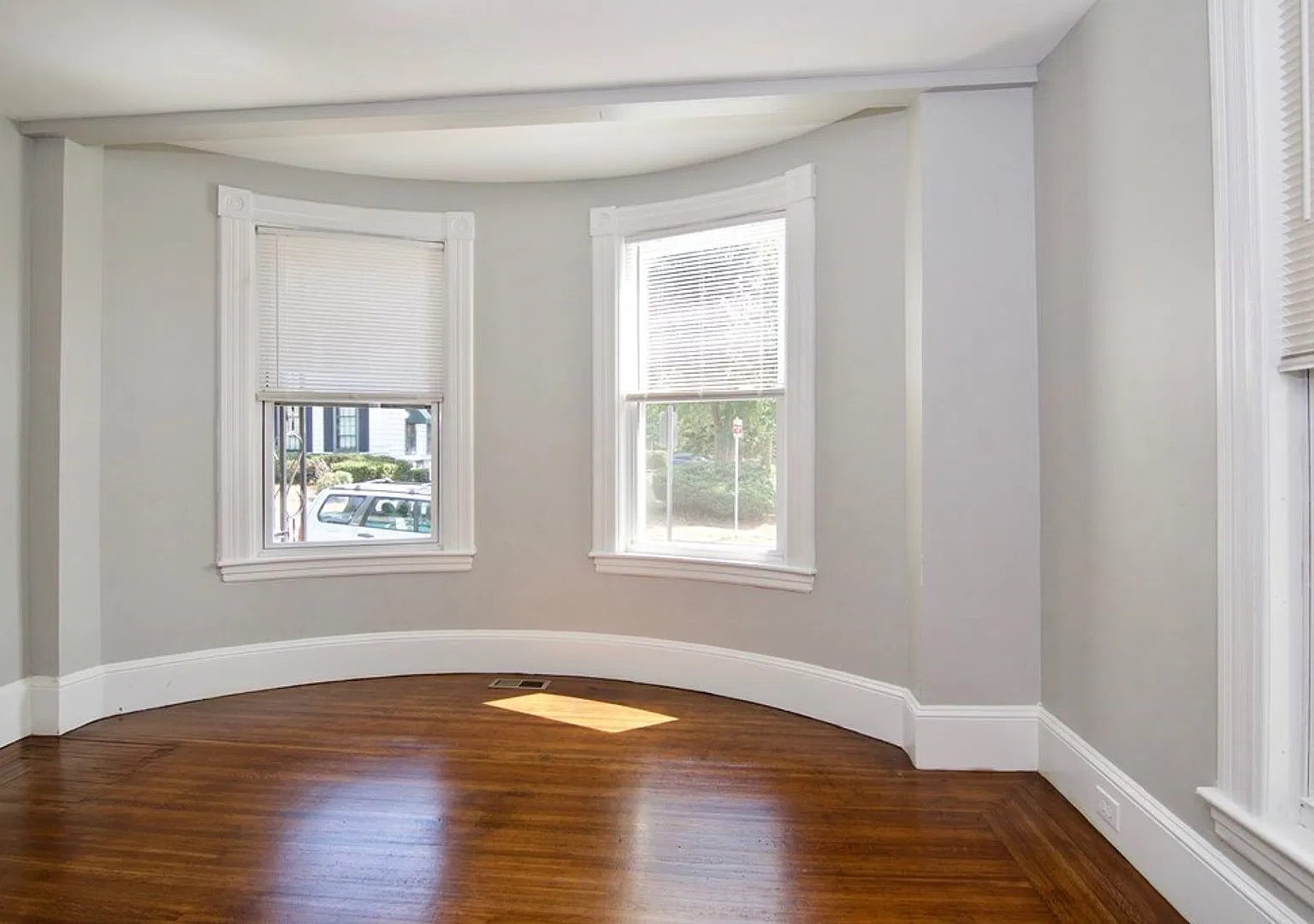 56 Mulberry St — Photo 1