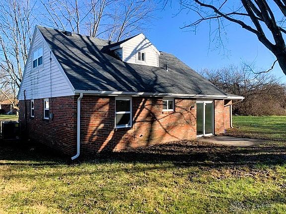 4th image of 1840 Coretta Ct