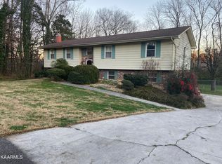 3823 Woodcrest Cir NW, Cleveland, TN 37312
