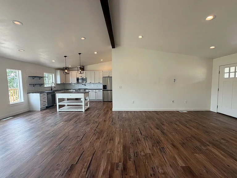 3063 Conarty Rd — Photo 5