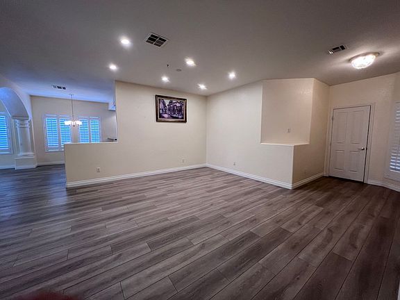 5th image of 678 Kentons Run Ave