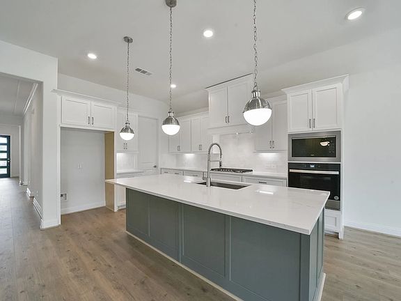 Homesite 6104 kitchen