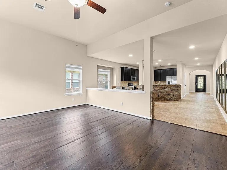 9974 Stone Creek Ln — Photo 22