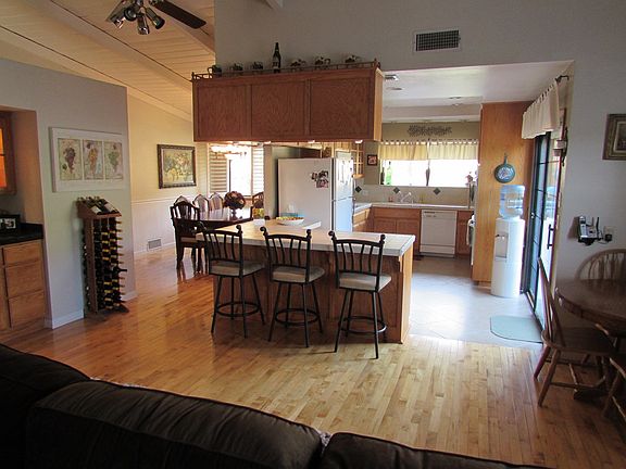 5th image of 264 Honey Ln