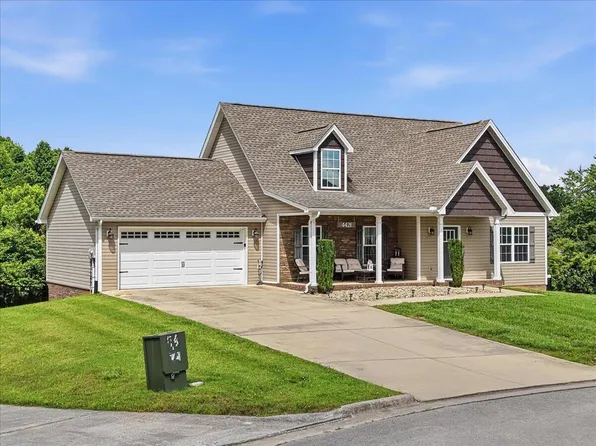 4421 Old Colony Ln, Morristown, TN 37814