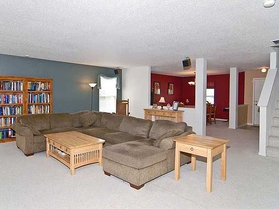 3rd image of 12313 Bearsdale Dr