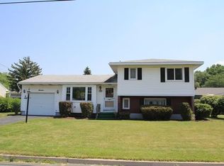 16 Crestwood Ave, Troy, NY 12180