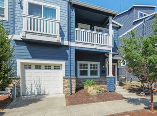 527 N Cook St, Portland, OR 97227