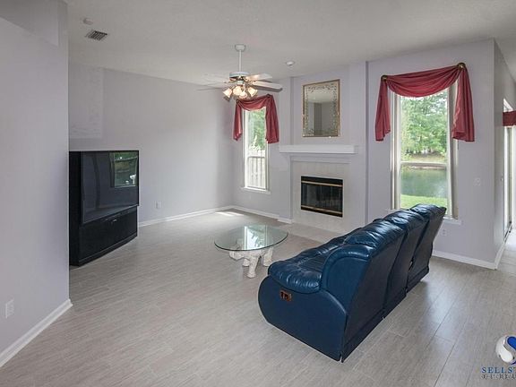 living_room-10755 Orchard Walk Place W