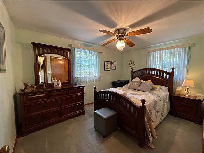 222 Rolling Dr — Photo 23
