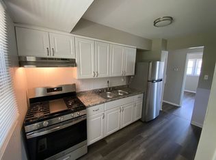 331 Crawford Rd, Saint Louis, MO 63137