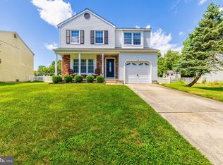38 Crescent Hollow Dr, Mantua, NJ 08080