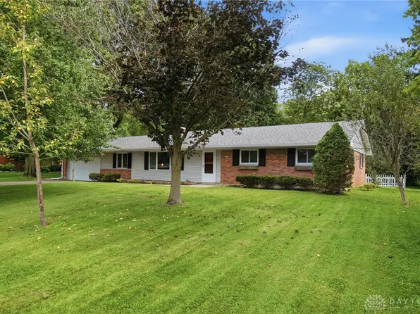 5544 Waterloo Rd, Dayton, OH 45459