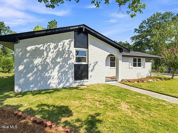 4th image of 3329 Cockatoo Road