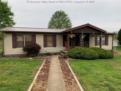 312 Seigrist Rd, Letart, WV, 25253