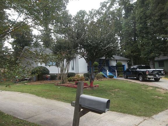 3rd image of 7701 Stone Canyon Ln