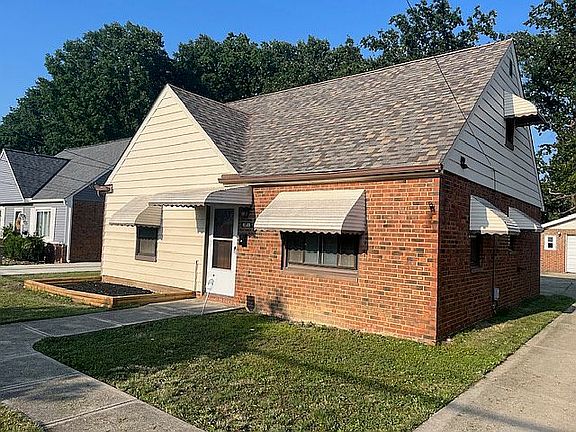 3rd image of 4501 W 158th St