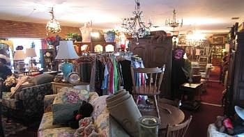 4th image of 2378 68th St
