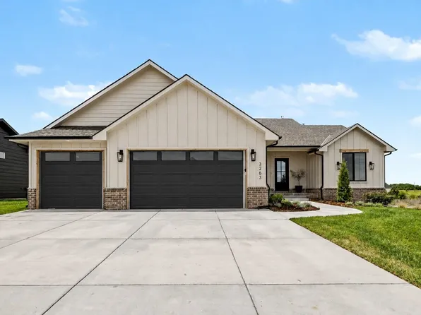 3263 N Bedford St, Wichita, KS 67226