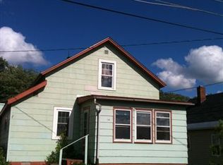 119 Carlson Rd, Negaunee, MI 49866