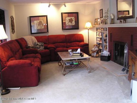 2nd image of 6 Germania Ct
