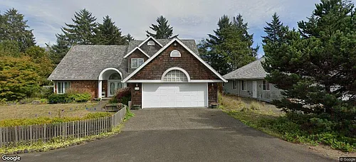 2175 Pine Ridge Dr Photo 1
