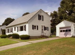 104 Low St, Newburyport, MA 01950