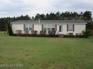 121 Talbot Cir, Saint Pauls, NC 28384