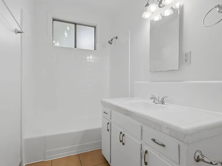 12805 Vanowen St — Photo 20