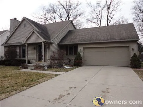 8741 Tamarack St, Temperance, MI 48182