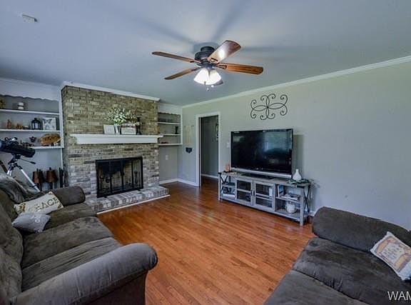 3rd image of 1113 Claymont Ct