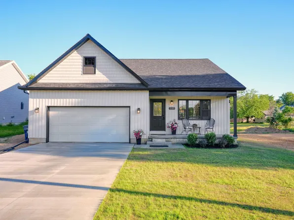 237 Ambler Dr, Brooklyn, MI 49230
