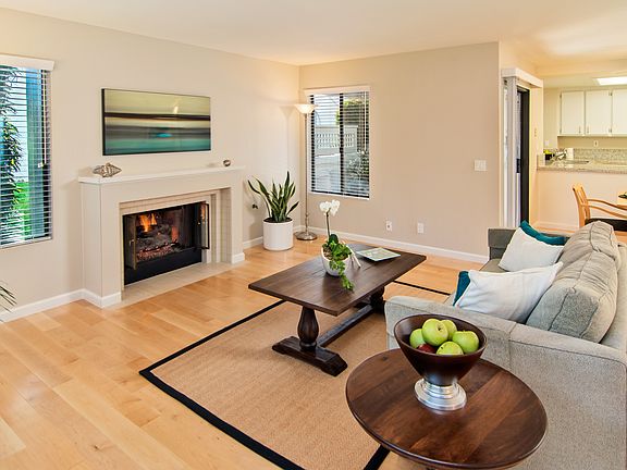 Light bright Living Area