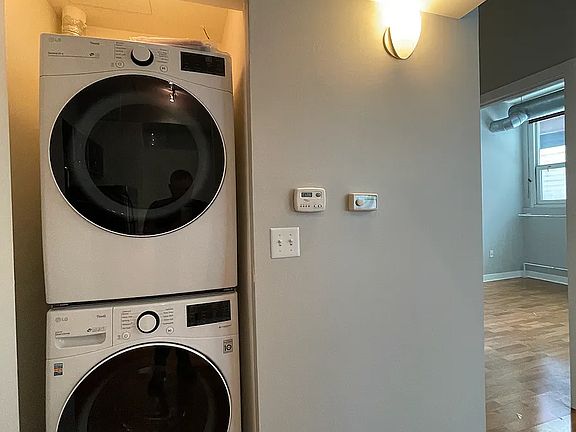 3rd image of 660 W Wayman St Unit 104