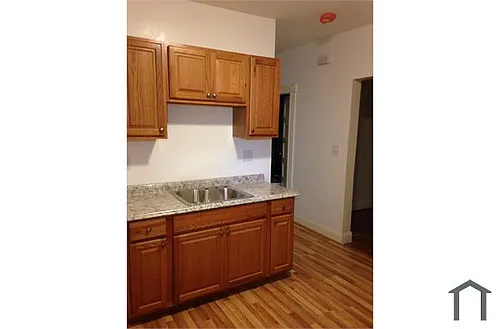 28 Harwood St Photo 1