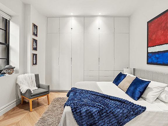 5th image of 33 W 67th St #4M