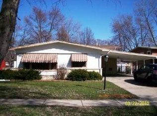 407 W Arquilla Dr, Glenwood, IL 60425
