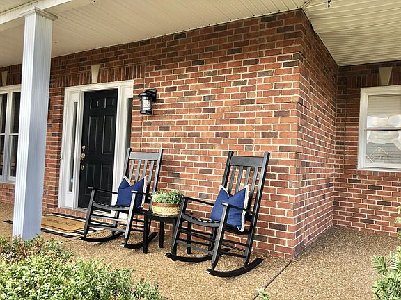 2nd image of 3023 Liverpool Dr