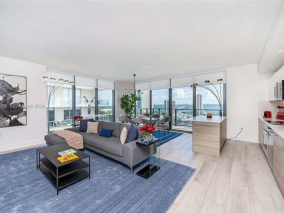 5th image of 121 NE 34th St Unit 1408