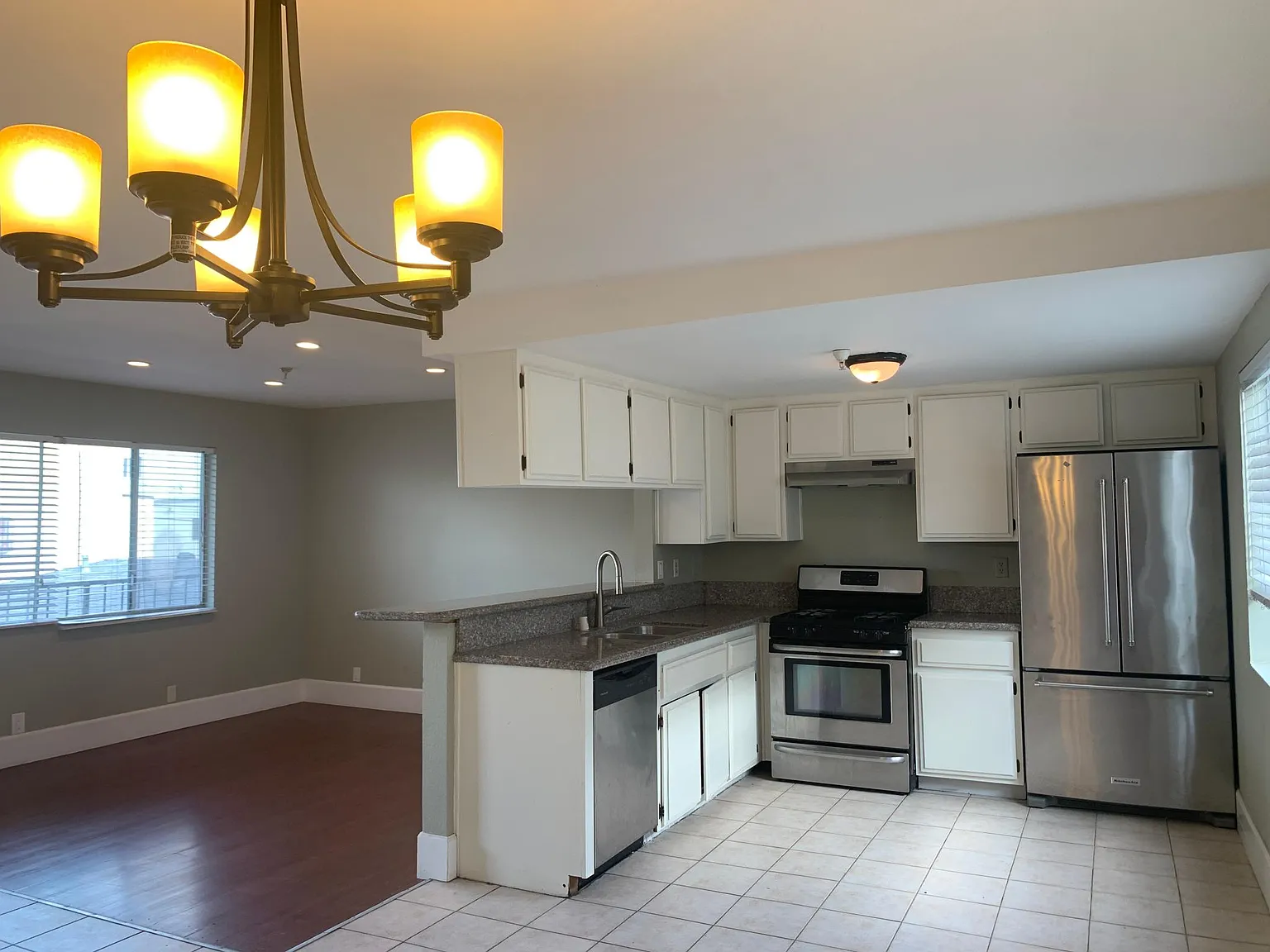 1 bed, $2,200 — Photo 3