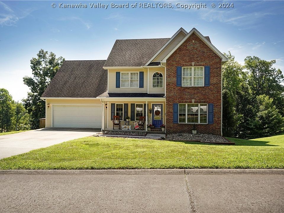 1st image of 210 Northwoods Dr