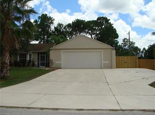 8172 Pennsylvania Blvd, Fort Myers, FL 33967